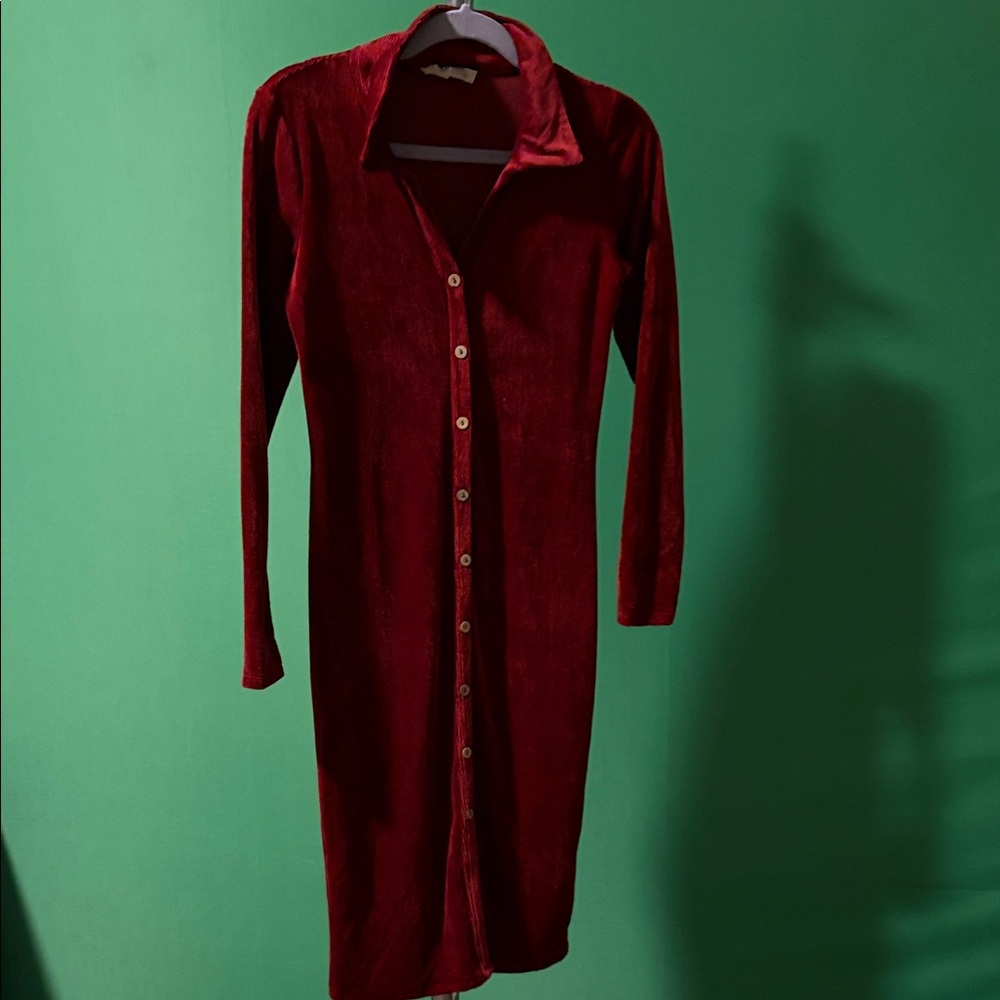 Peach Love California Deep Red Button-Up Dress